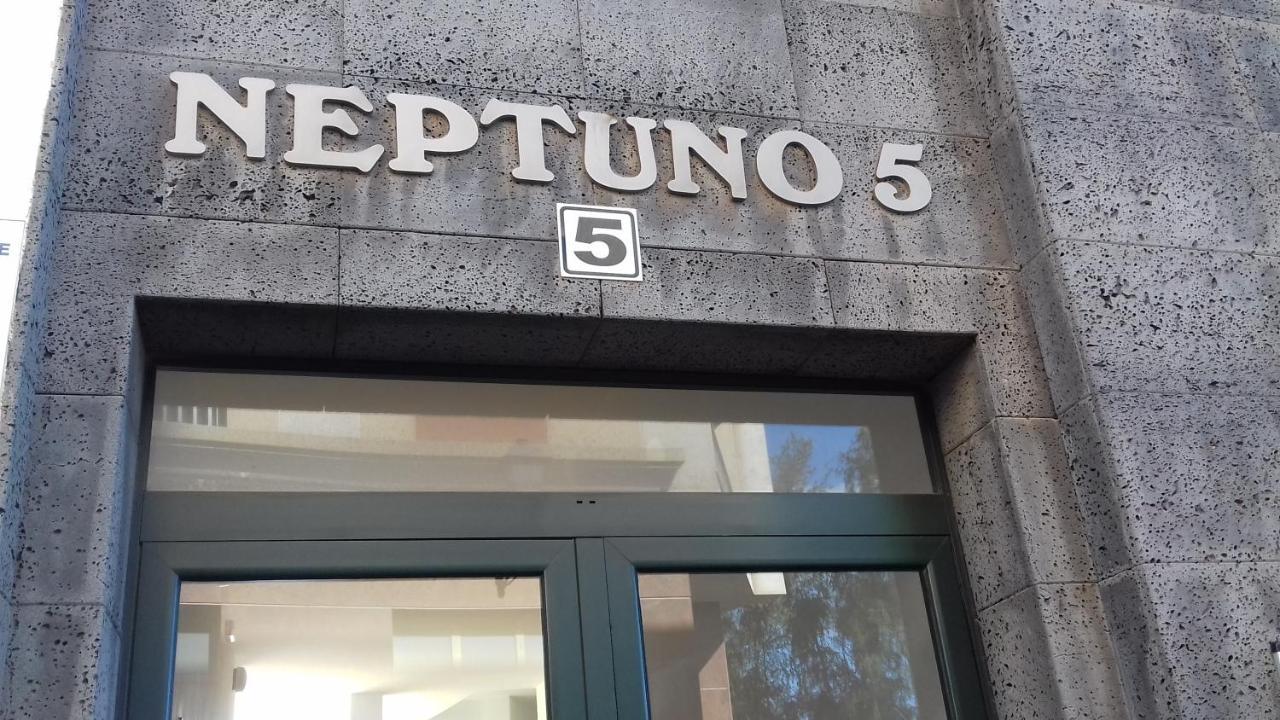 Neptuno Rooms Arrecife  Ngoại thất bức ảnh